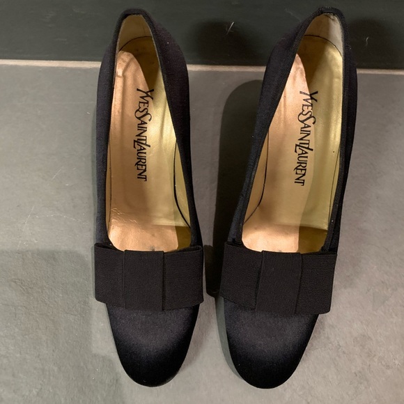 Yves Saint Laurent Shoes - VINTAGE YVES SAINT LAURENT SATIN BOW PUMPS
